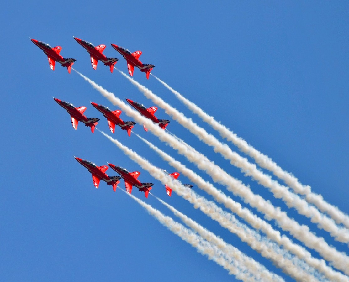 Red arrows